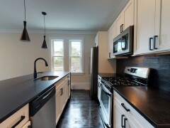 822 Parker St, Mission Hill