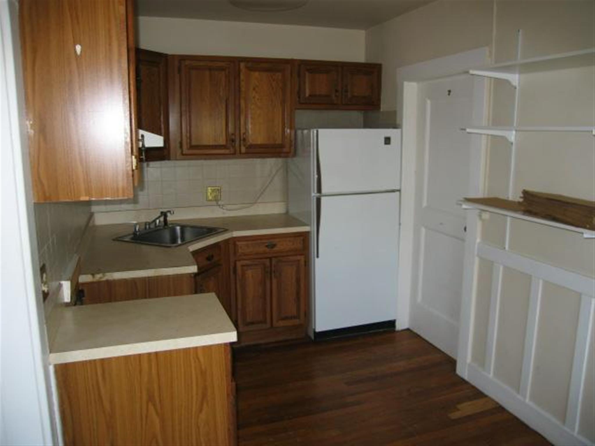 36 College Ave, Davis Square