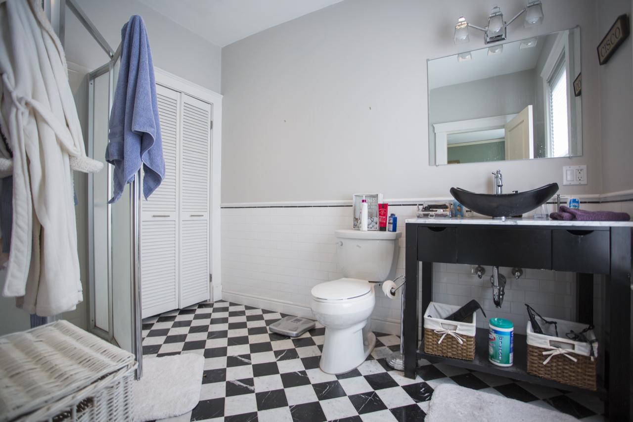 638 8th St, South Boston