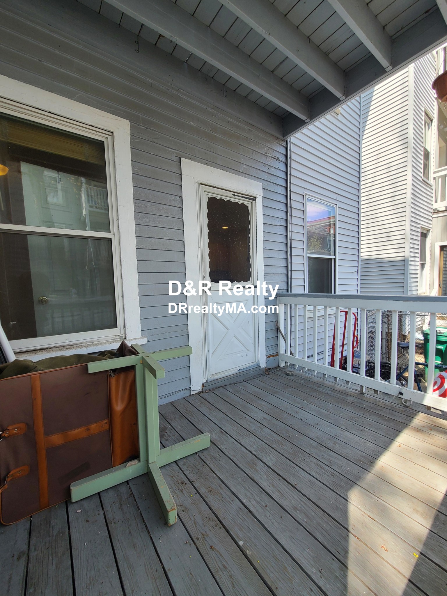 64 Pleasant St, Cambridgeport