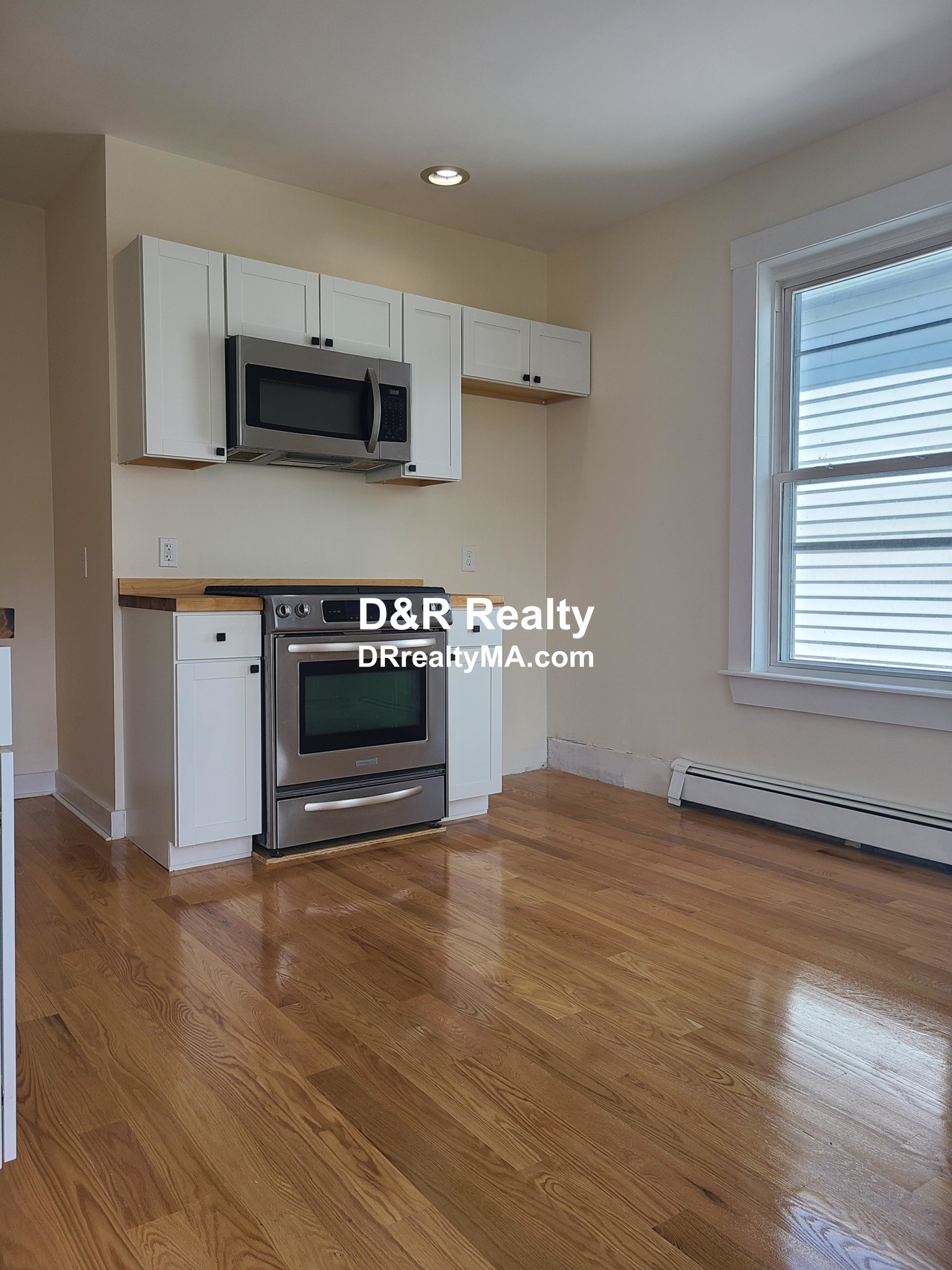 64 Pleasant St, Cambridgeport