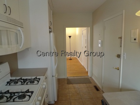 22 Lake Shore, Brighton