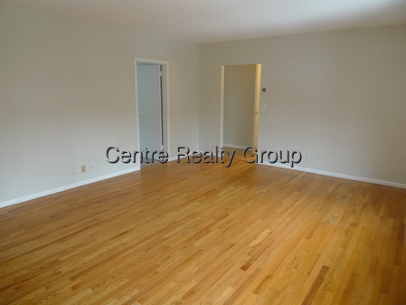 22 Lake Shore, Brighton