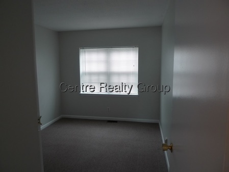 22 Lake Shore, Brighton