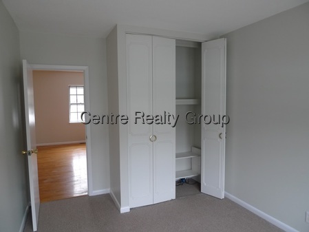 22 Lake Shore, Brighton