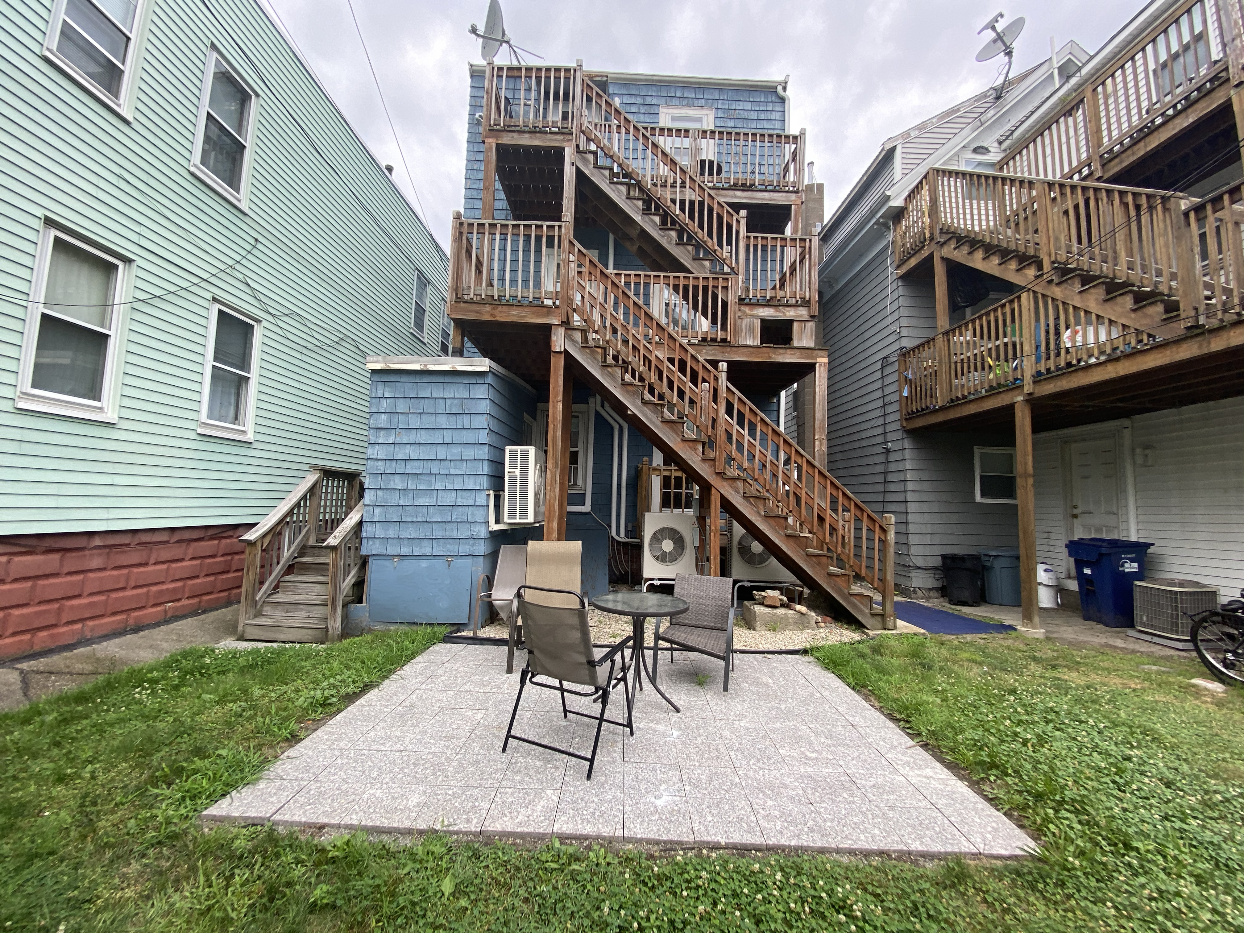 643 Saratoga St, East Boston