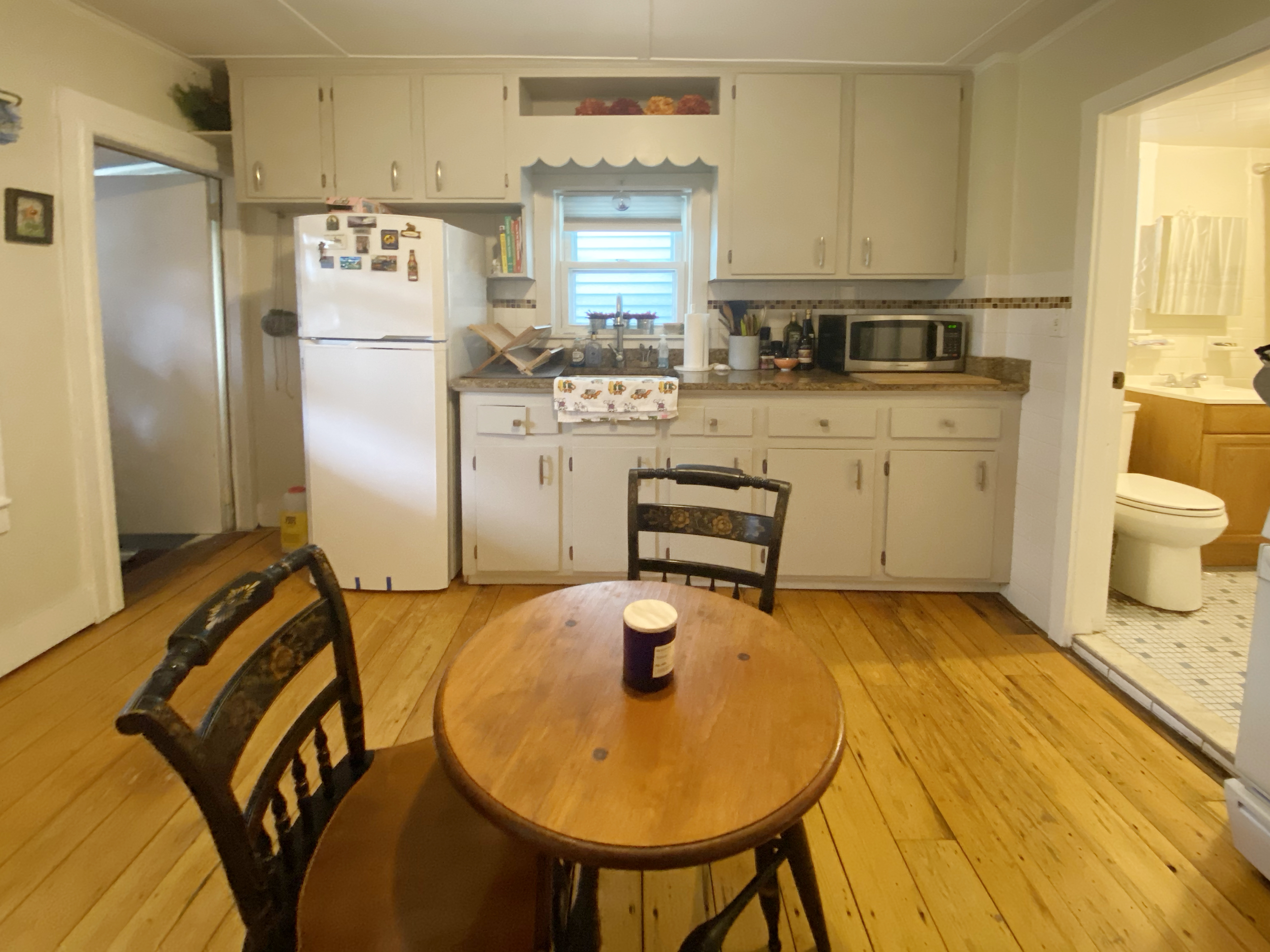 643 Saratoga St, East Boston