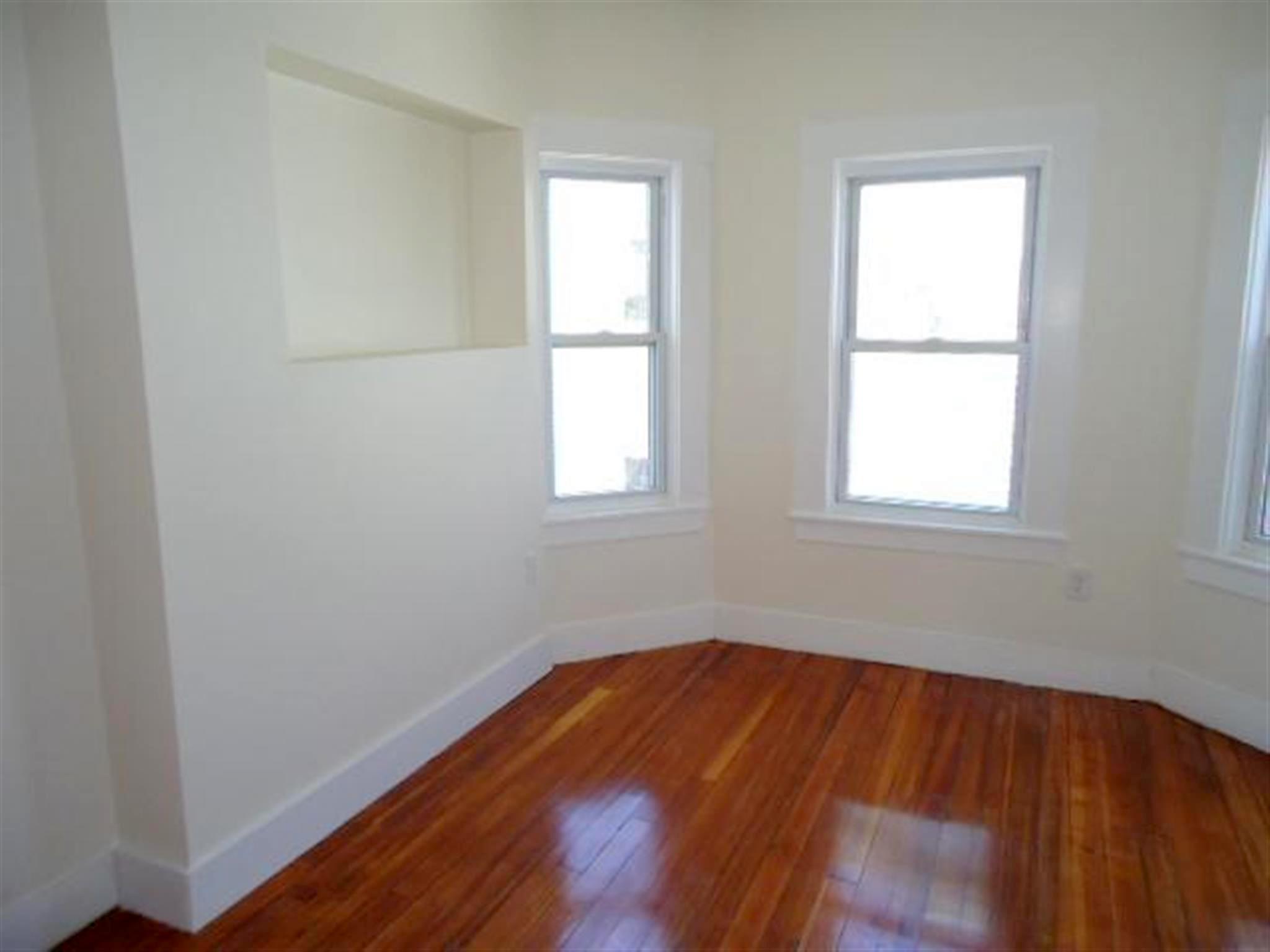 42 Derby St, Winter Hill