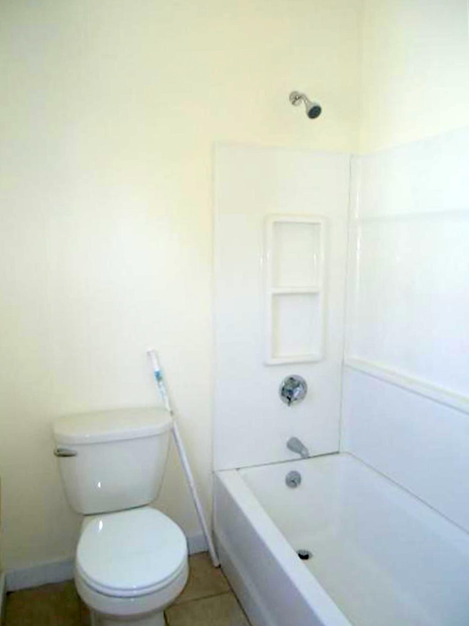 42 Derby St, Winter Hill