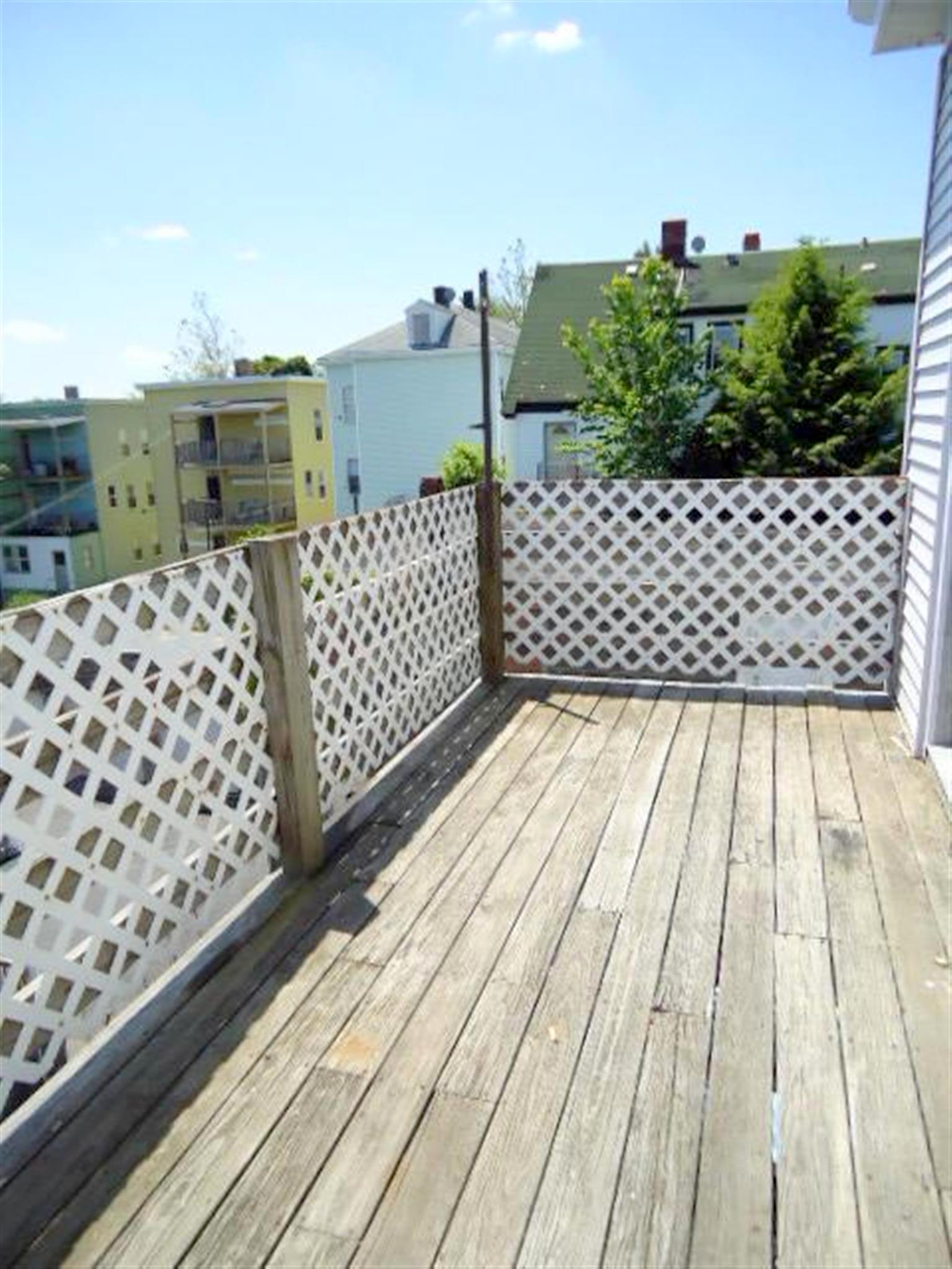 42 Derby St, Winter Hill