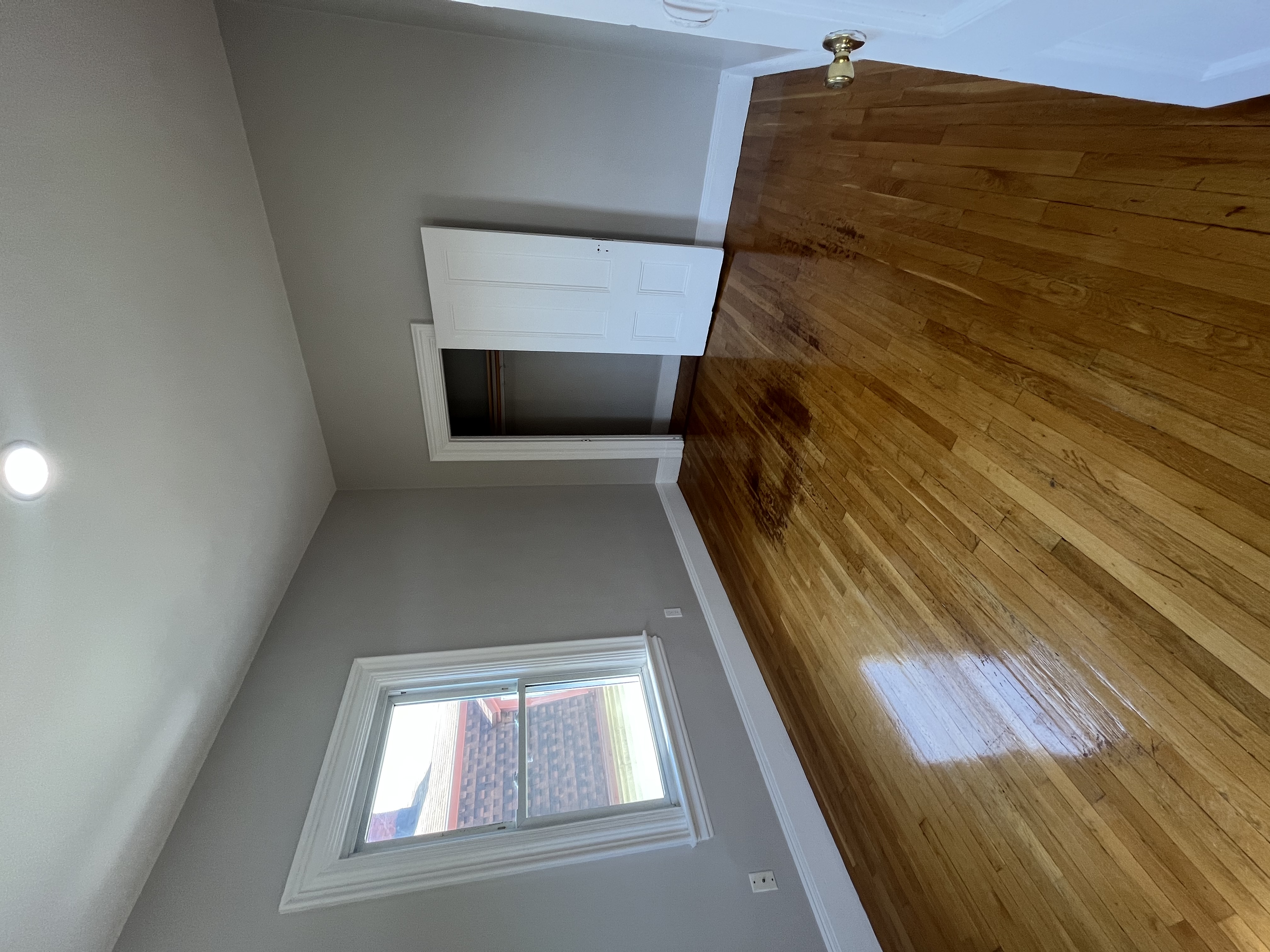 56 Pinckney St, East Somerville