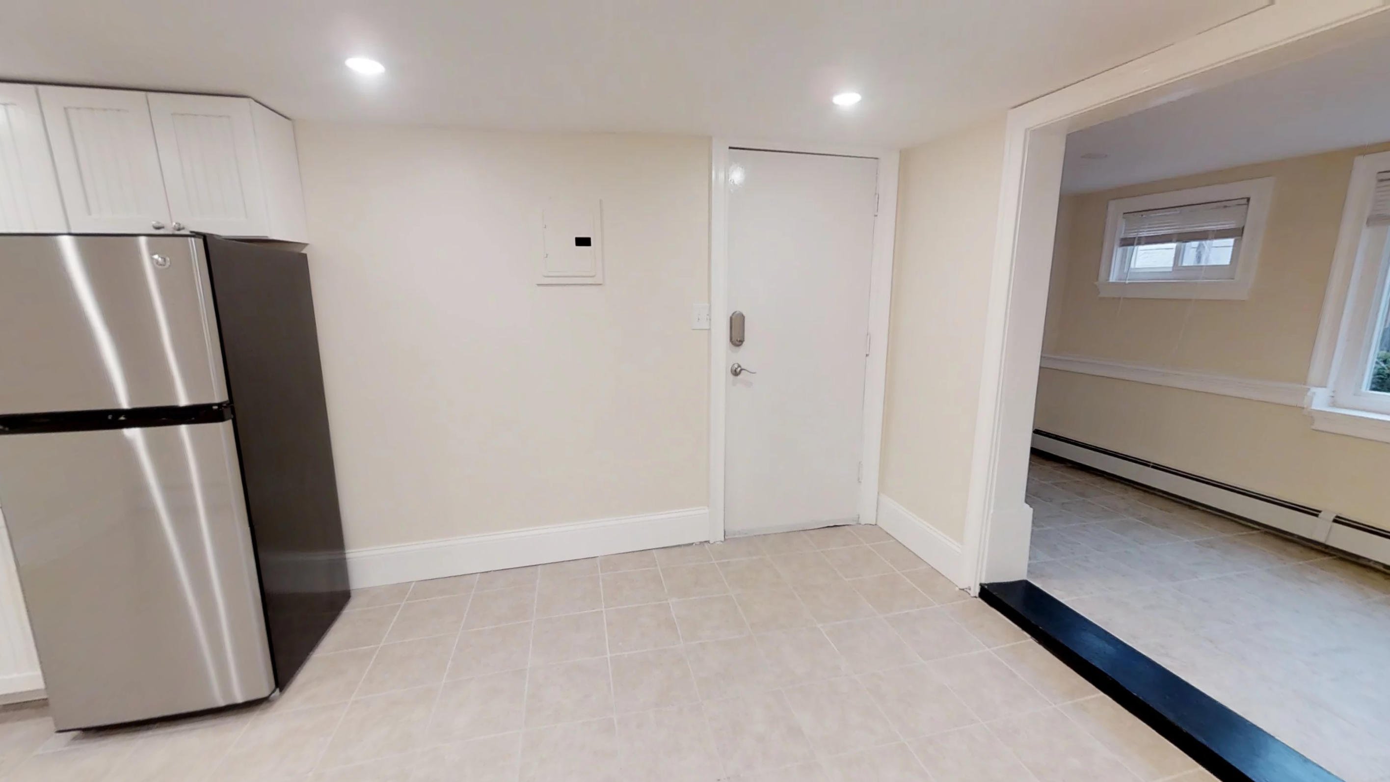 65 Walden St, Porter Square