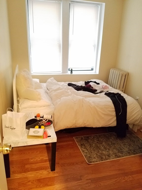 65 Burbank St, Fenway