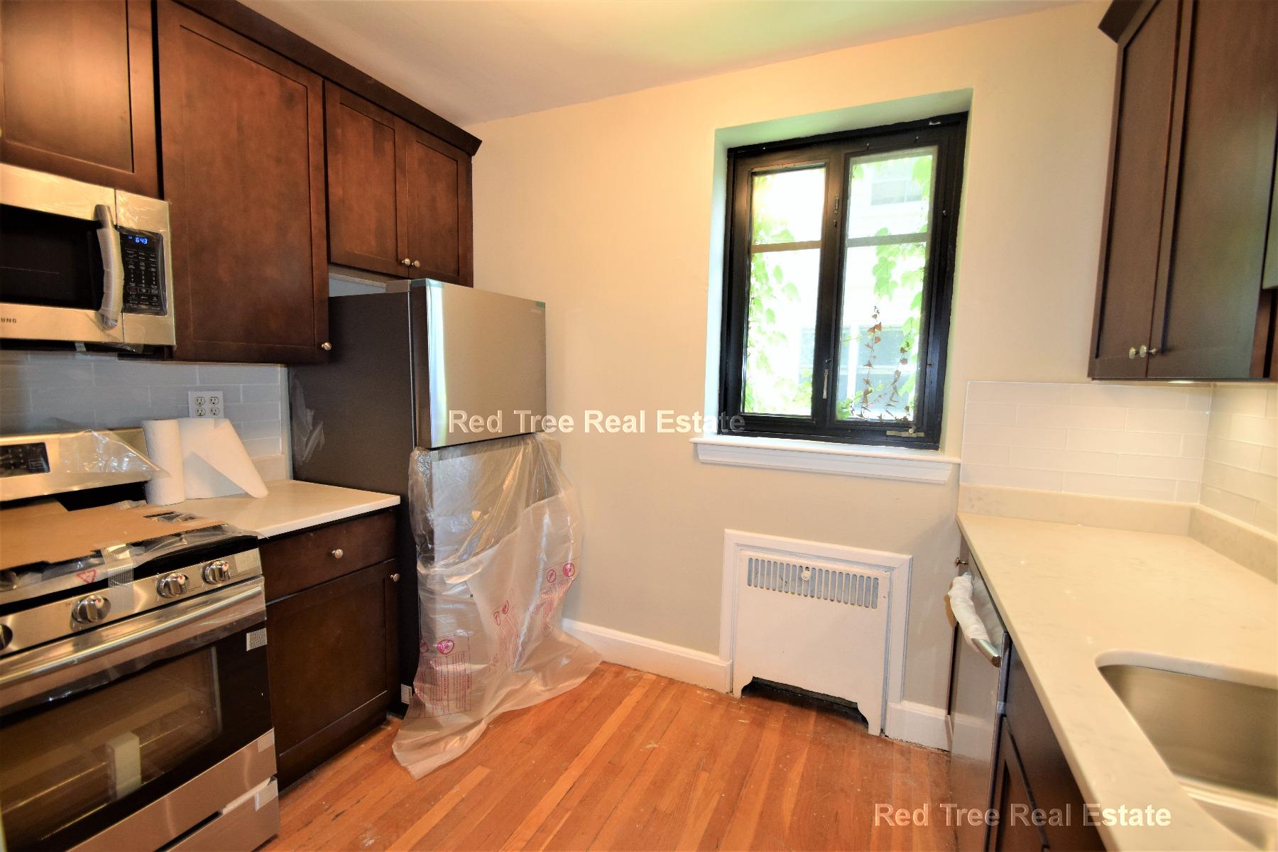 65 Strathmore Rd, Brighton