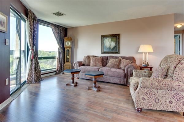 65 Valley St, Medford