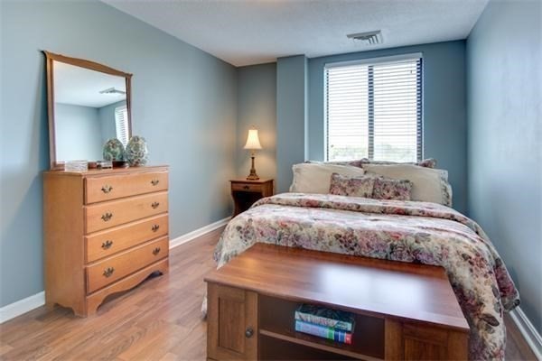 65 Valley St, Medford