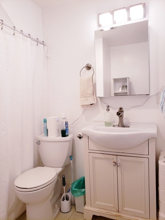 65 Walden St, Porter Square