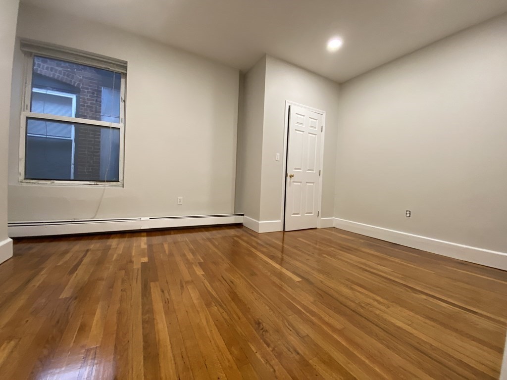 7 Worcester St, South End