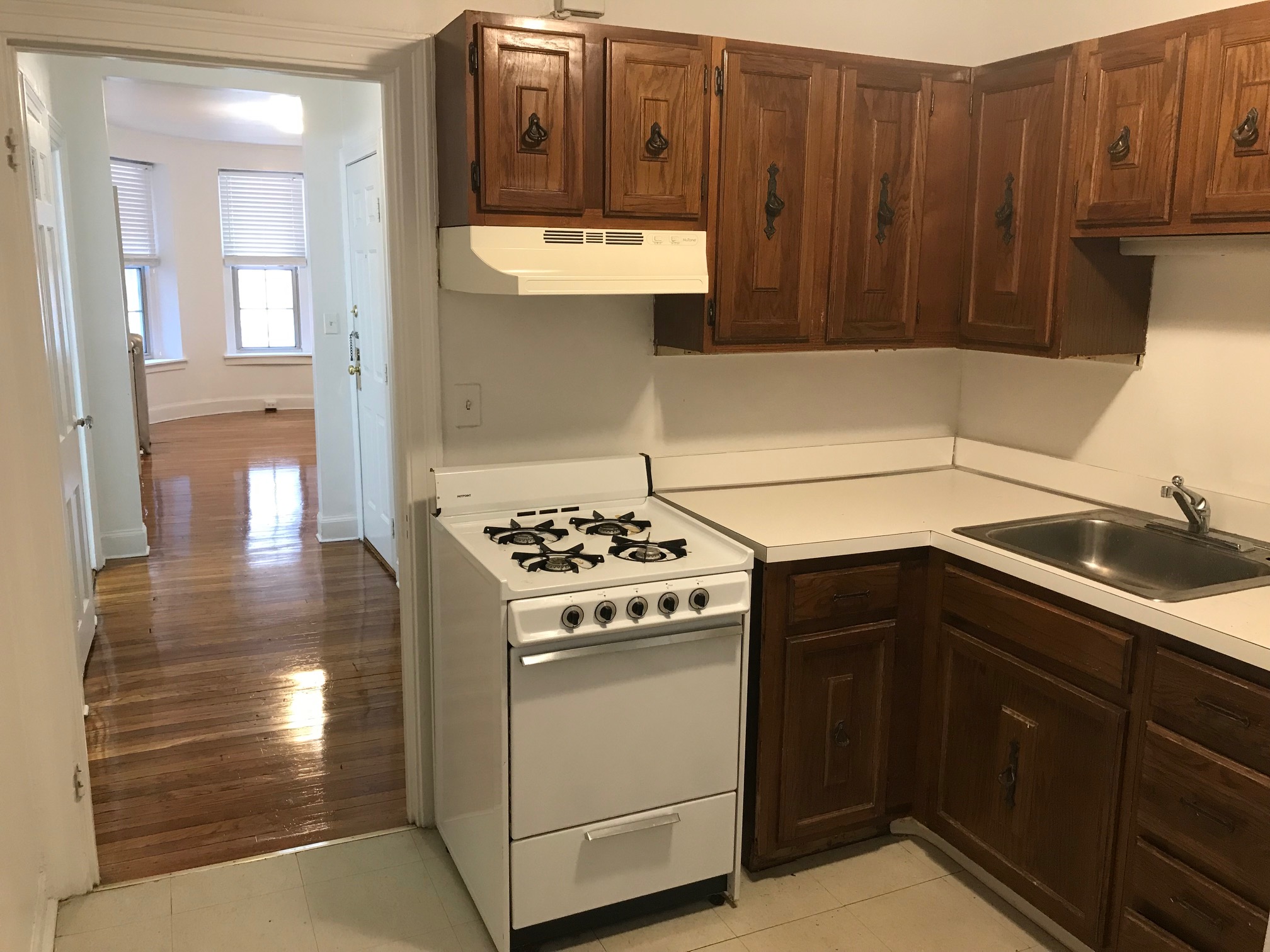 52 Clearway St, Back Bay