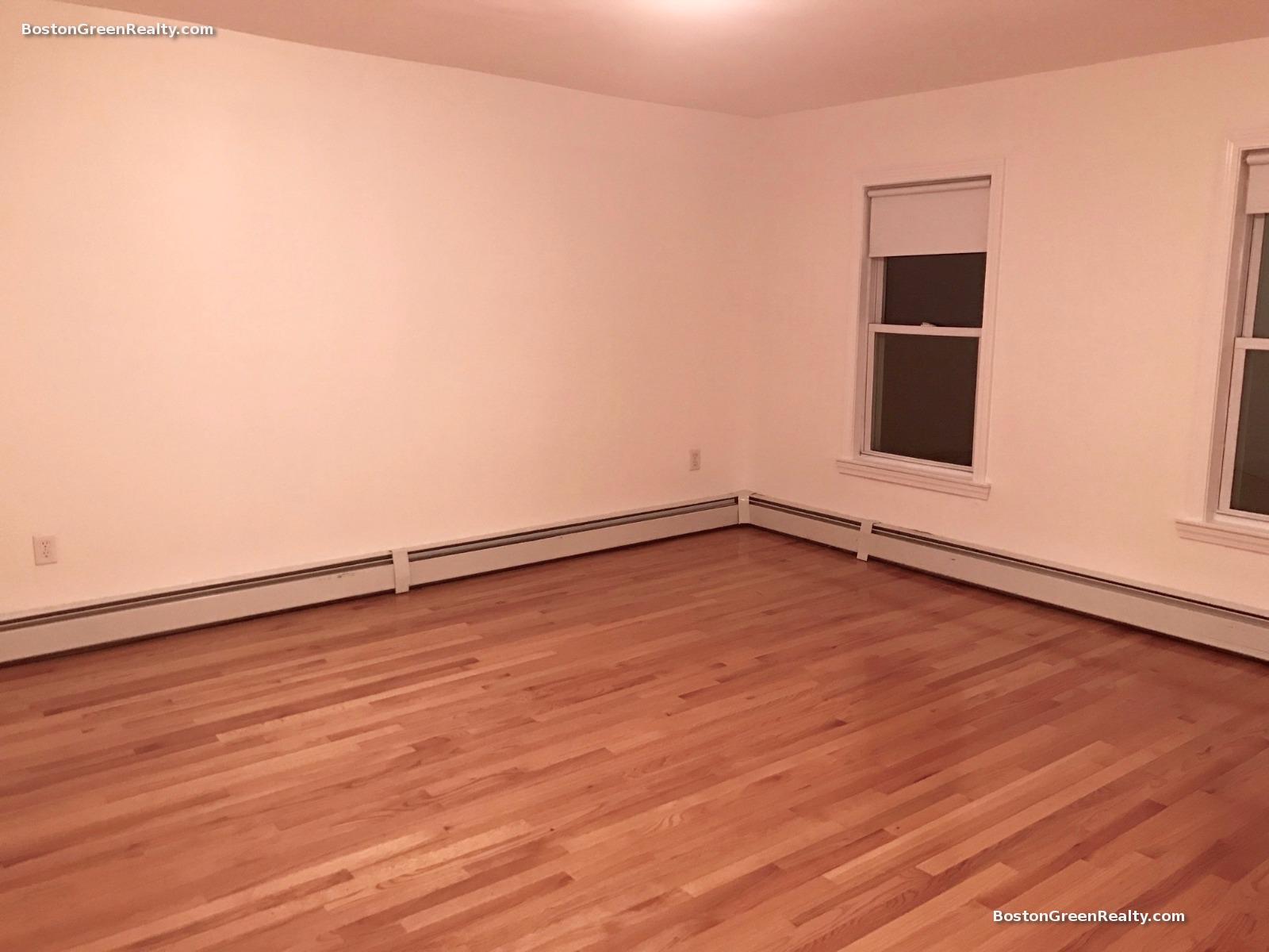 652 Dorchester Ave, South Boston