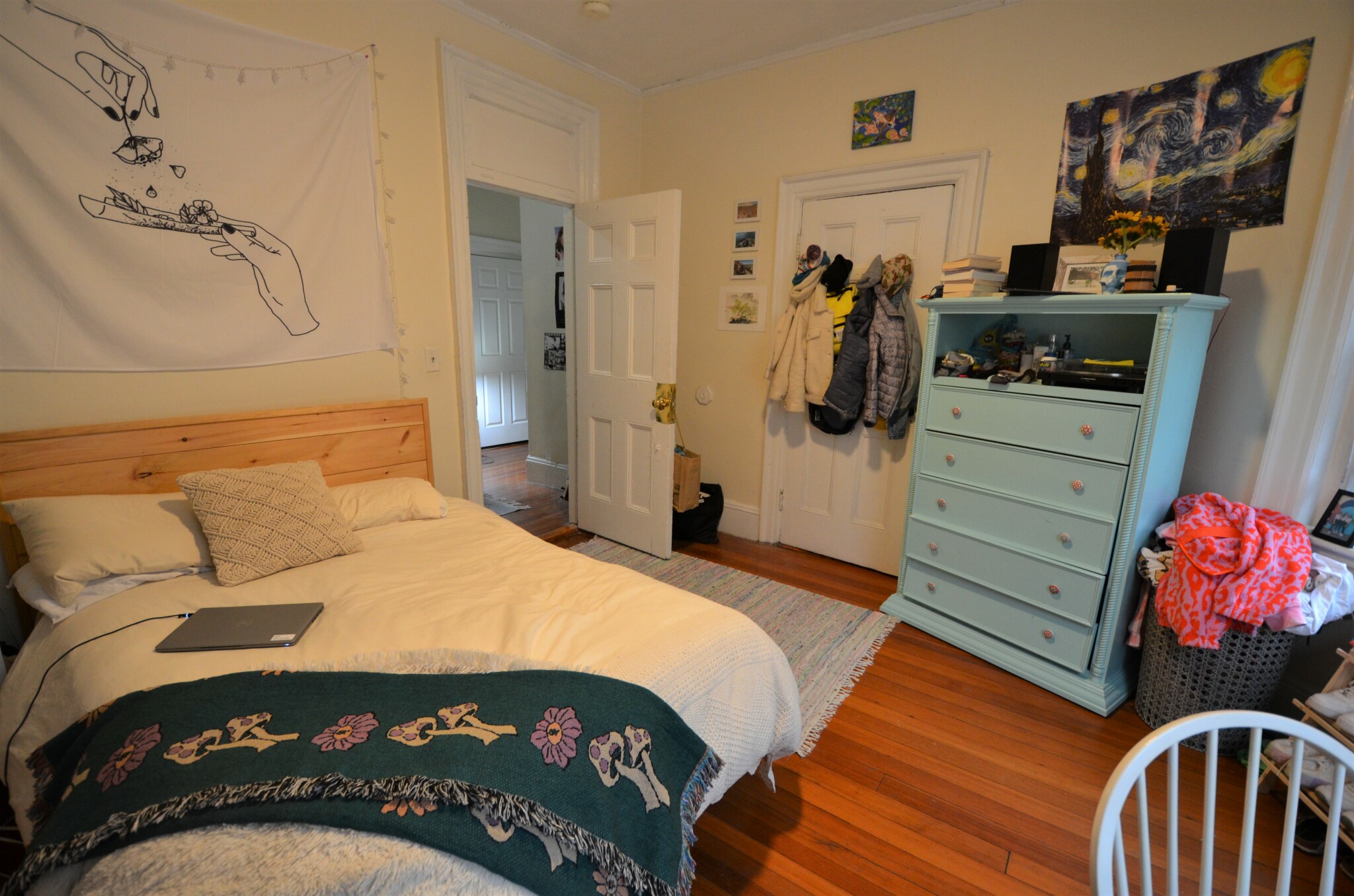 114 Hemenway St, Fenway