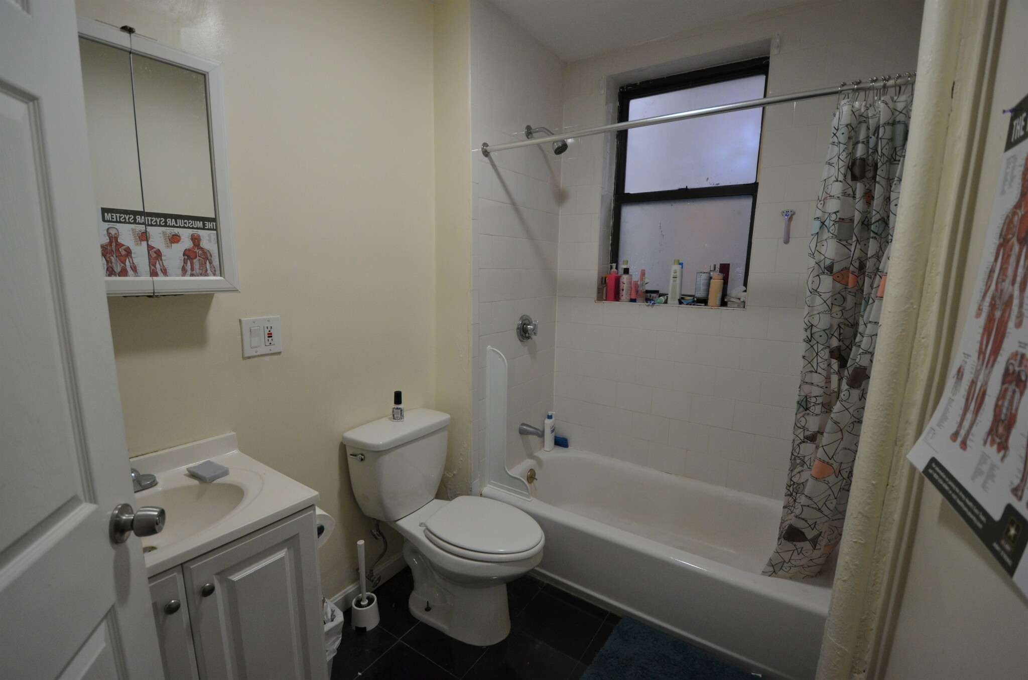 114 Hemenway St, Fenway