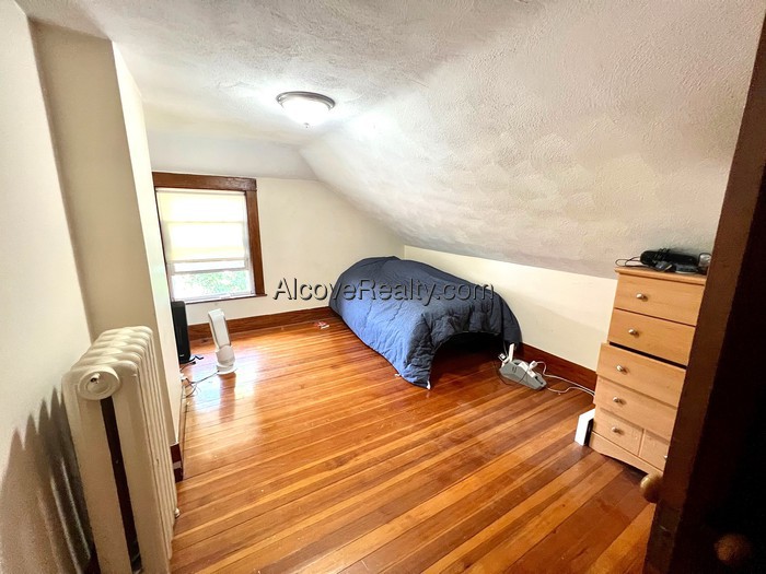 62 Harlow St, Arlington