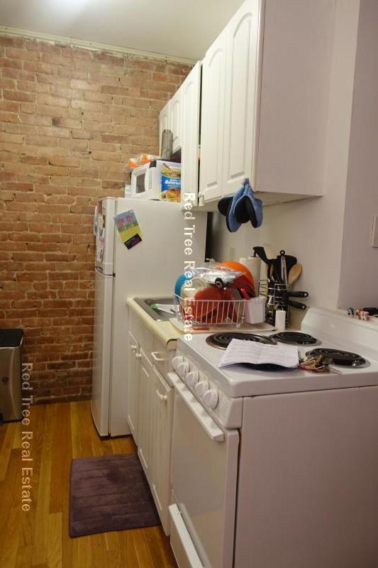 28 Huntington Ave, Jamaica Plain