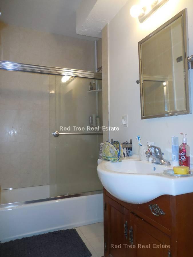 191 Winthrop Rd, Brookline Hills