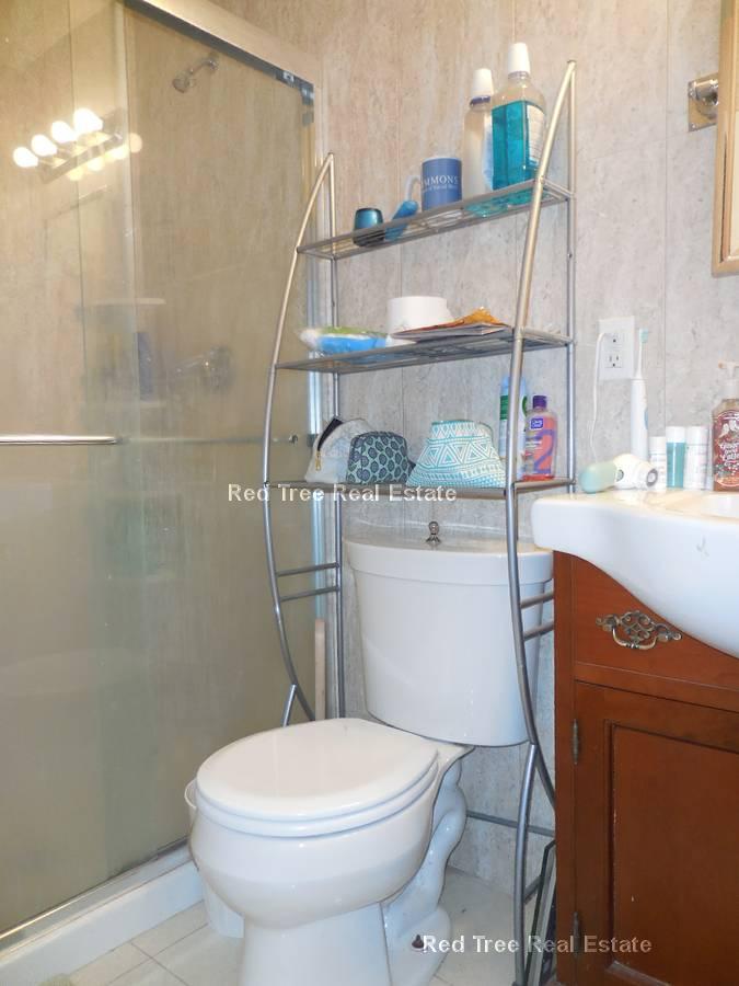 191 Winthrop Rd, Brookline Hills