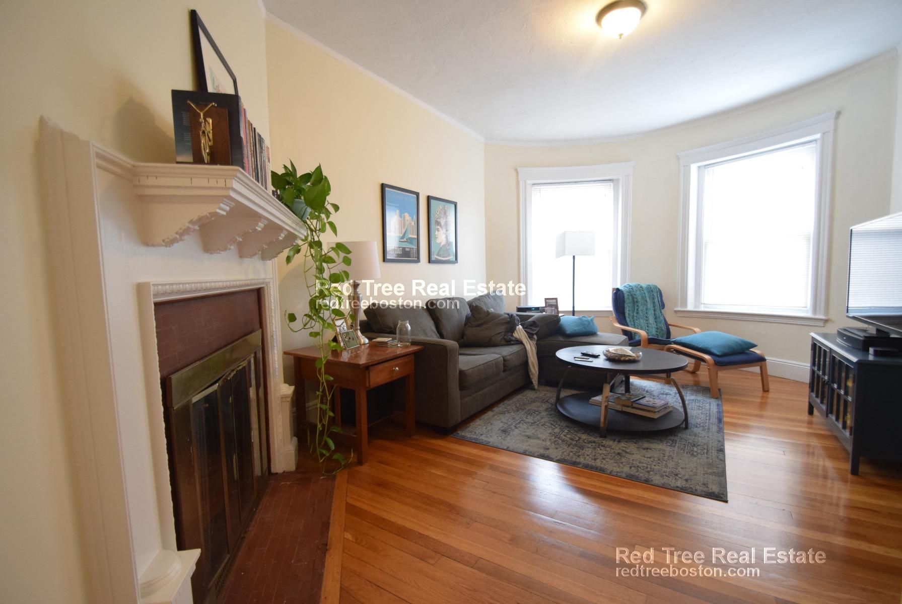 191 Winthrop Rd, Brookline Hills