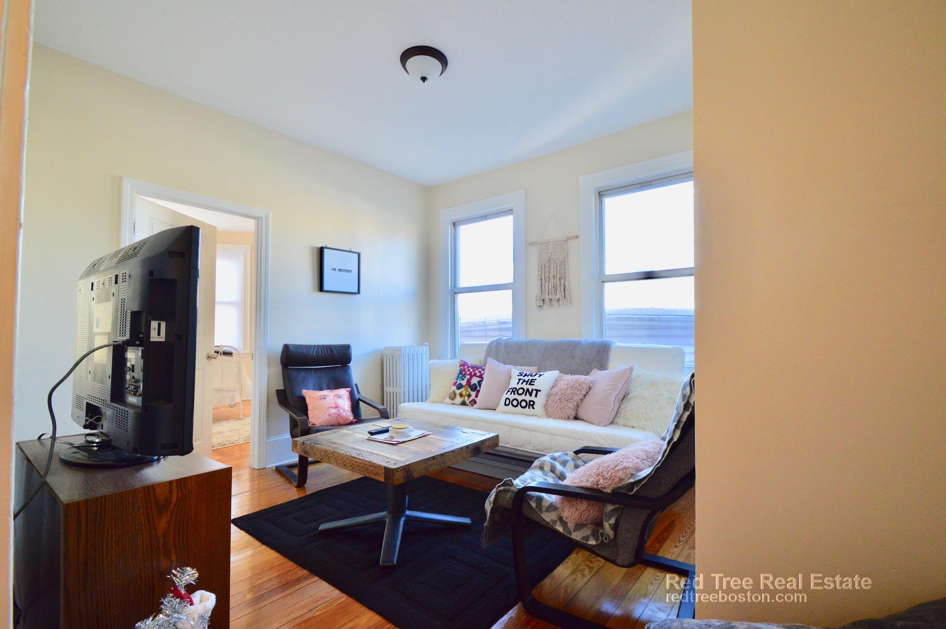 72 Prescott St, East Boston