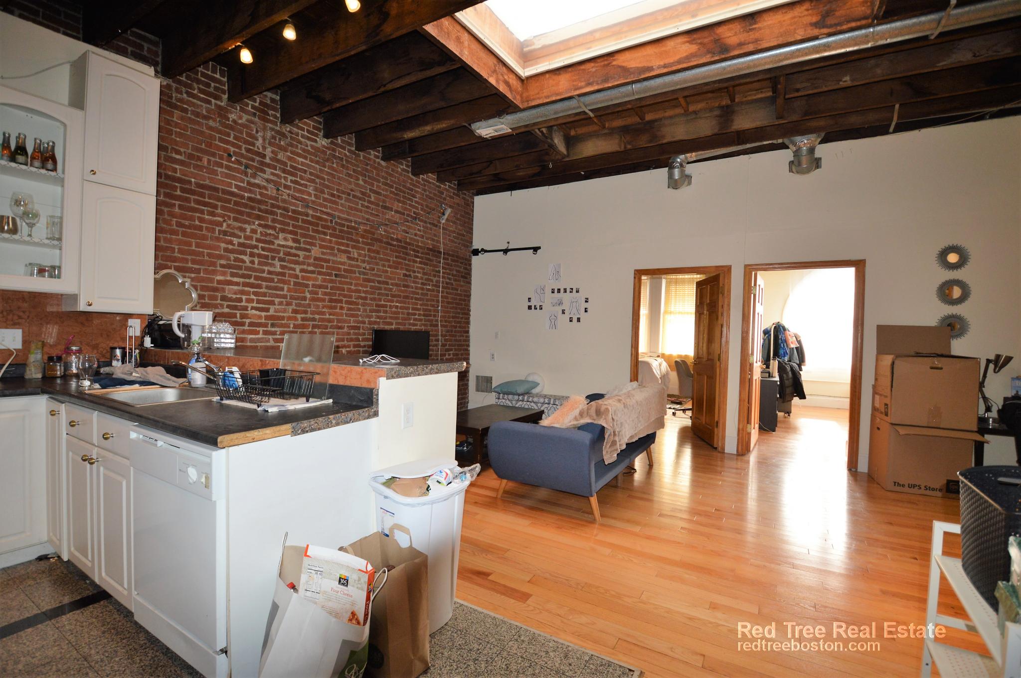 25 Saint Marys Ct, Coolidge Corner