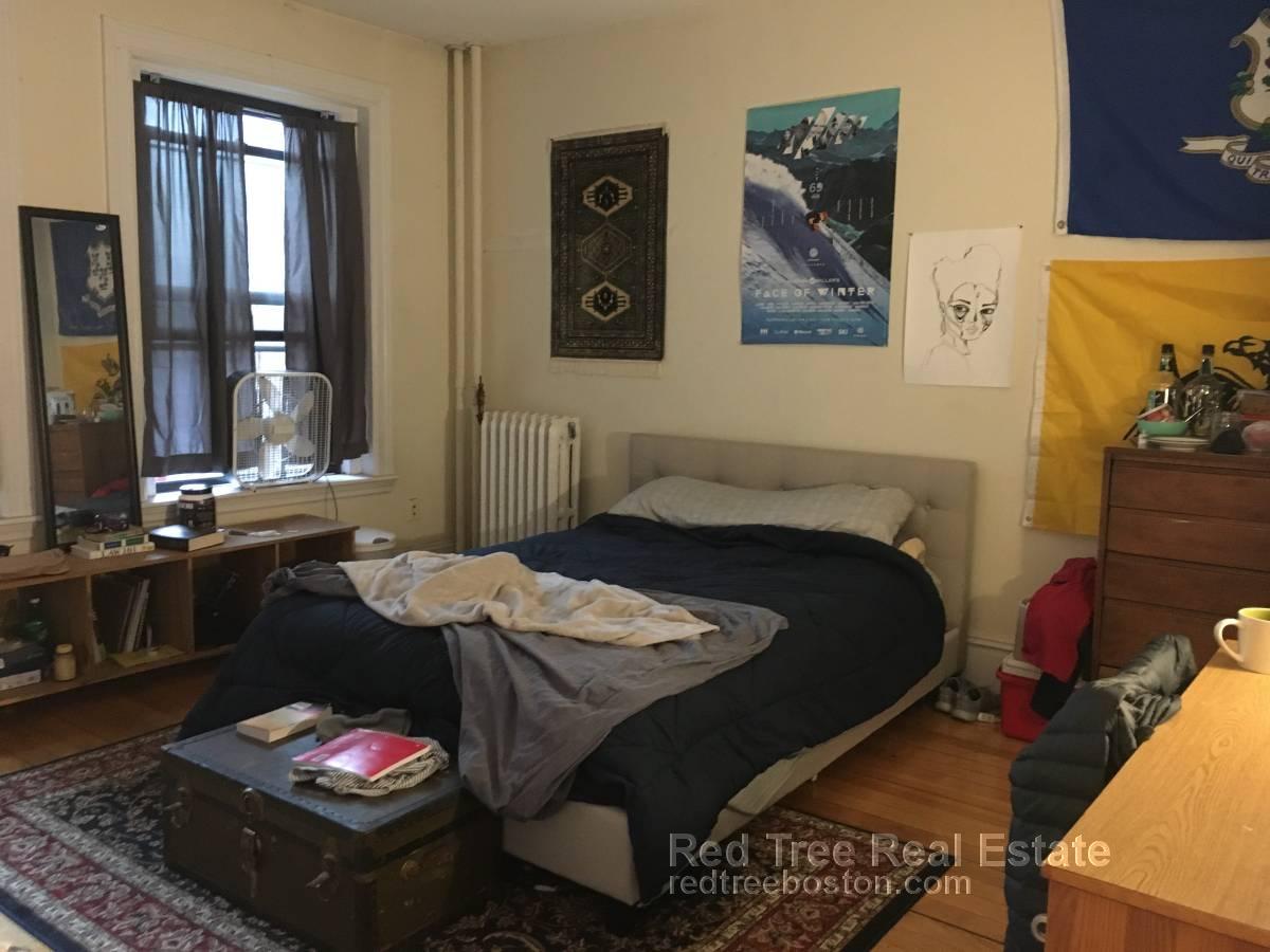 12 Glenville Ave, Allston