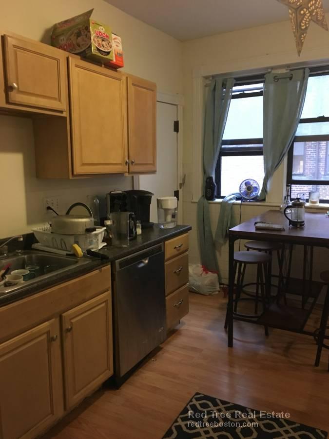 12 Glenville Ave, Allston