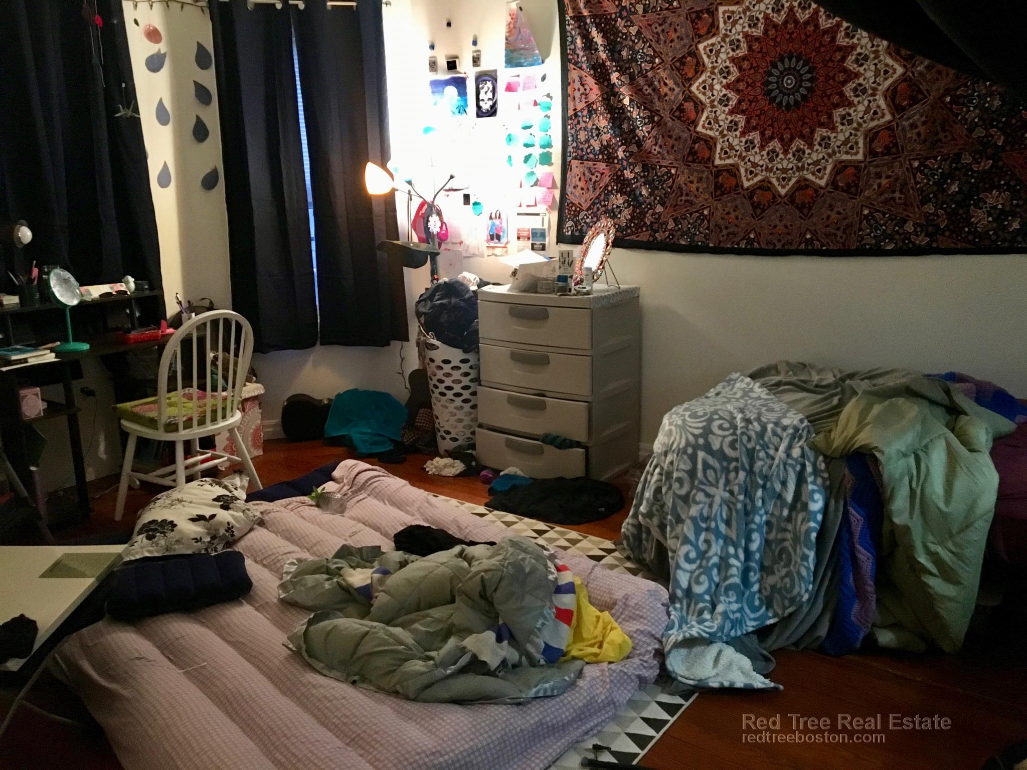 26 Haskell St, Allston