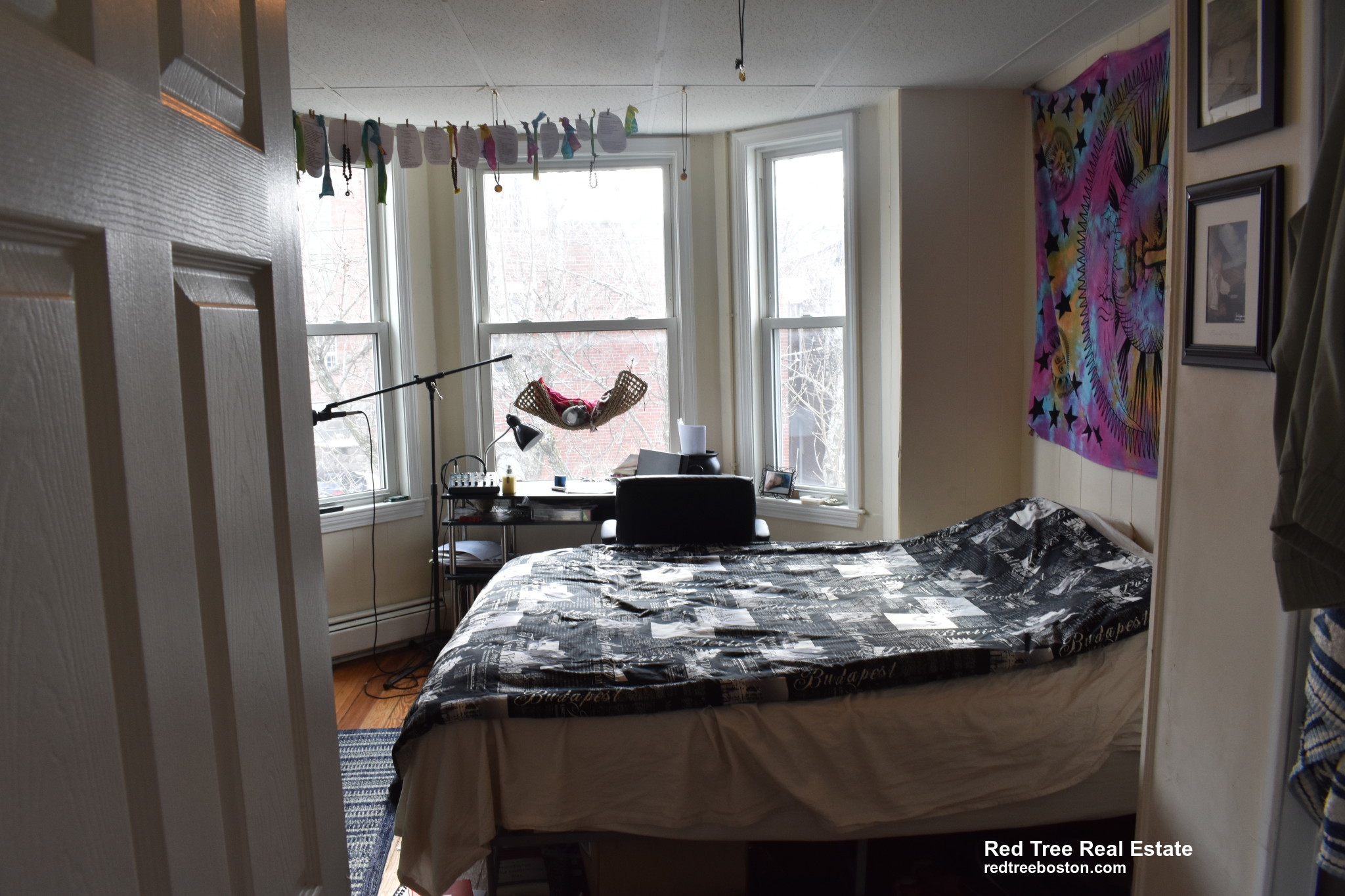 114 Everett St, East Boston