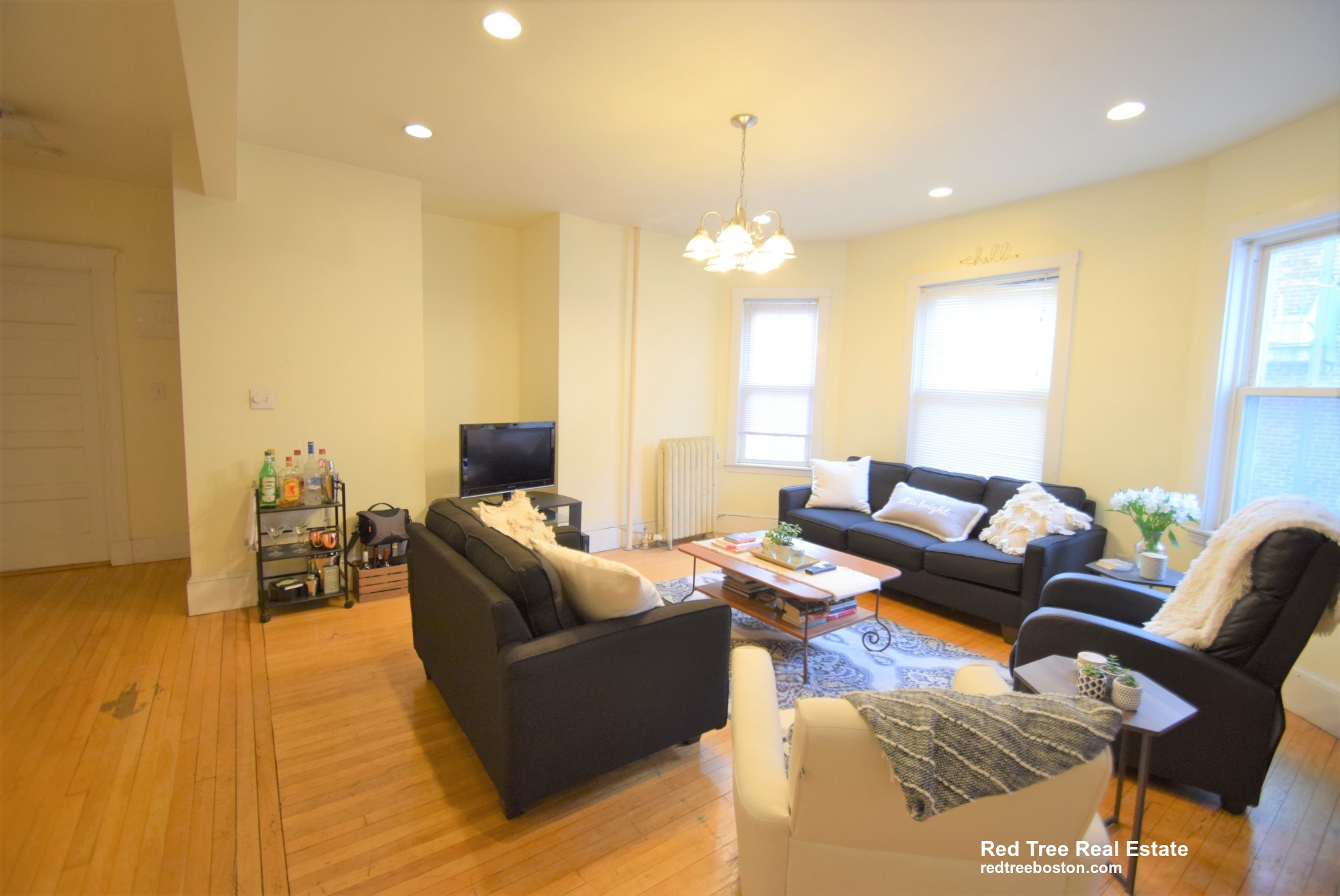 335 Faneuil St, Brighton