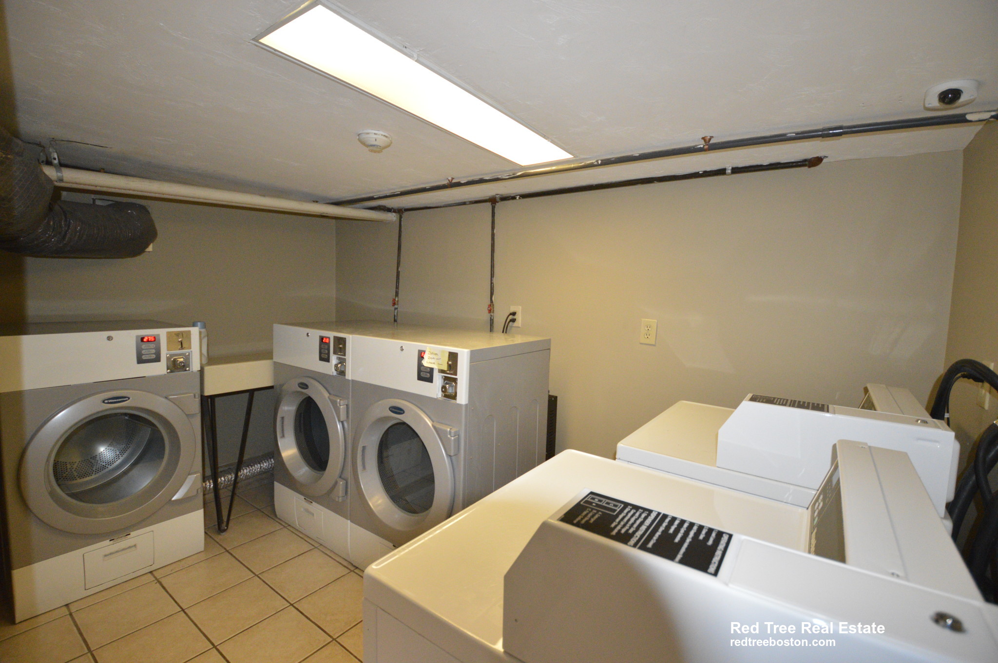 17 Highgate St, Allston