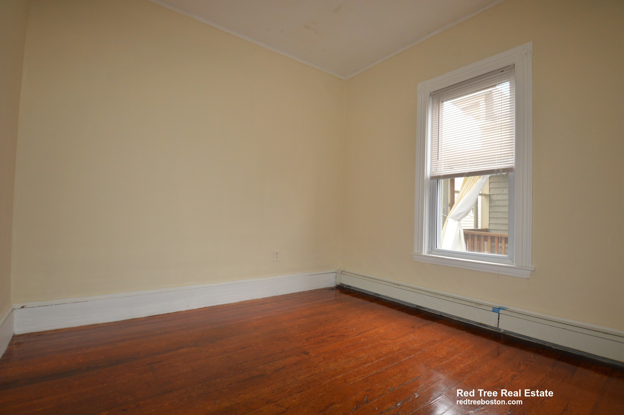 3 Washburn Ter, Brookline Village