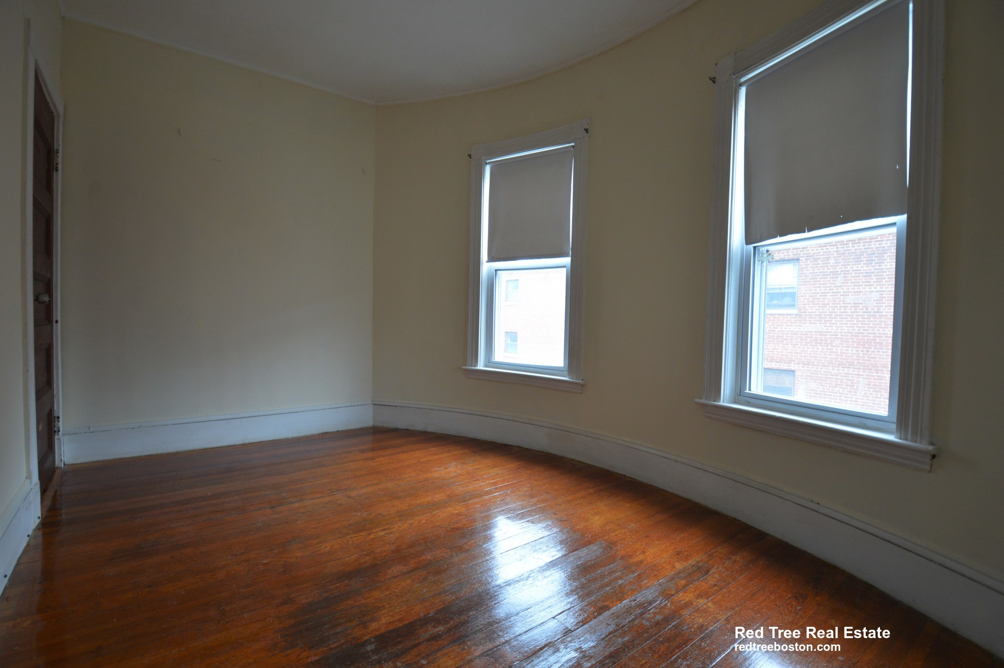 3 Washburn Ter, Brookline Village