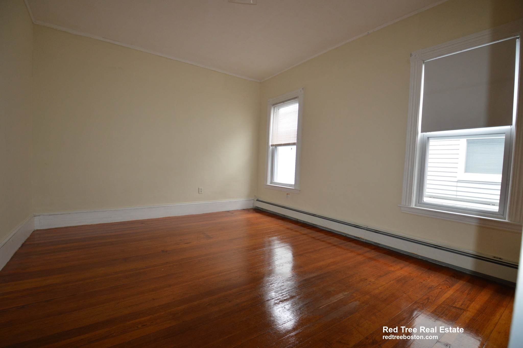 3 Washburn Ter, Brookline Village