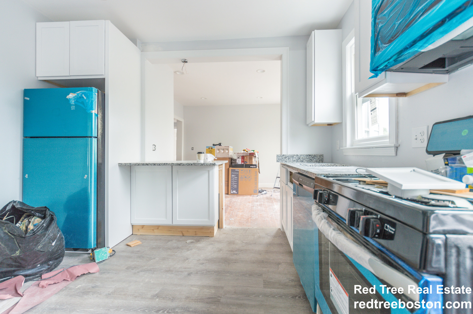 28 Hunnewell Ave, Brighton