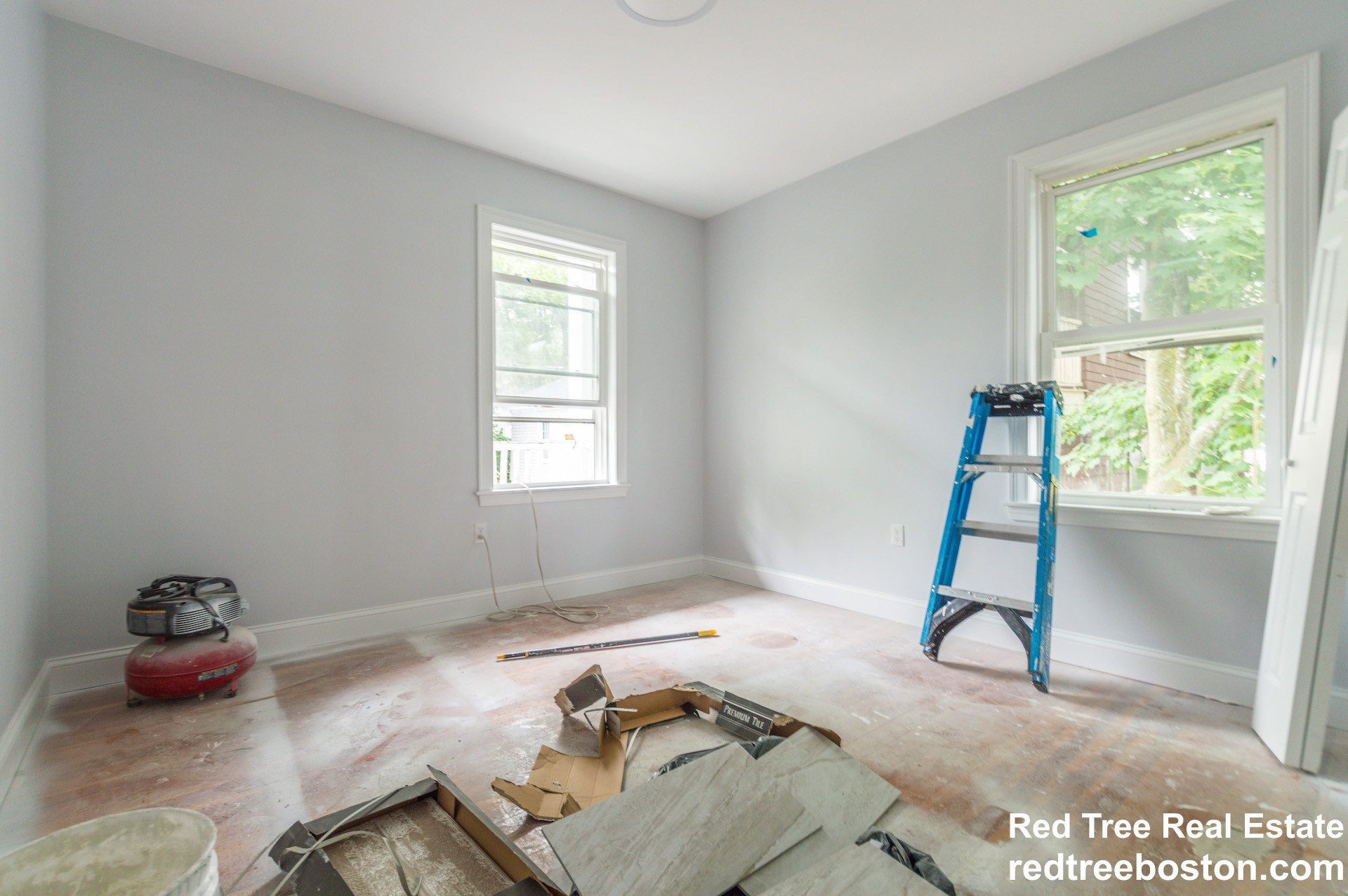 28 Hunnewell Ave, Brighton