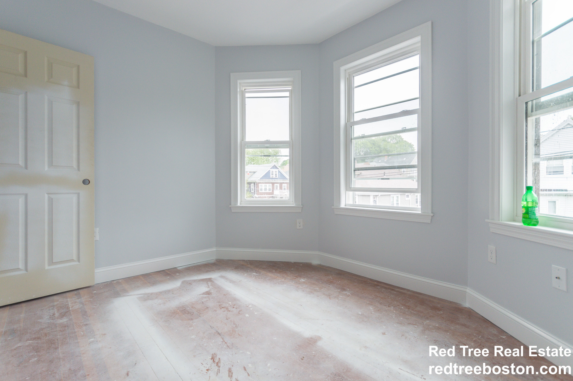 28 Hunnewell Ave, Brighton