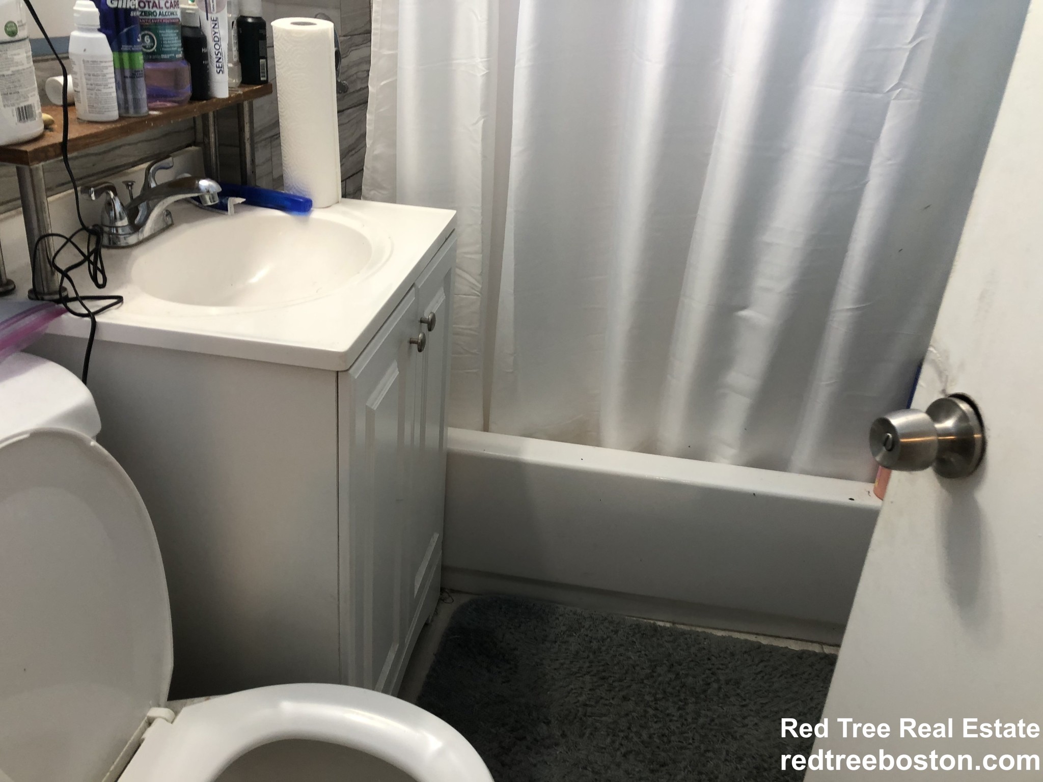 79 Eutaw St, East Boston