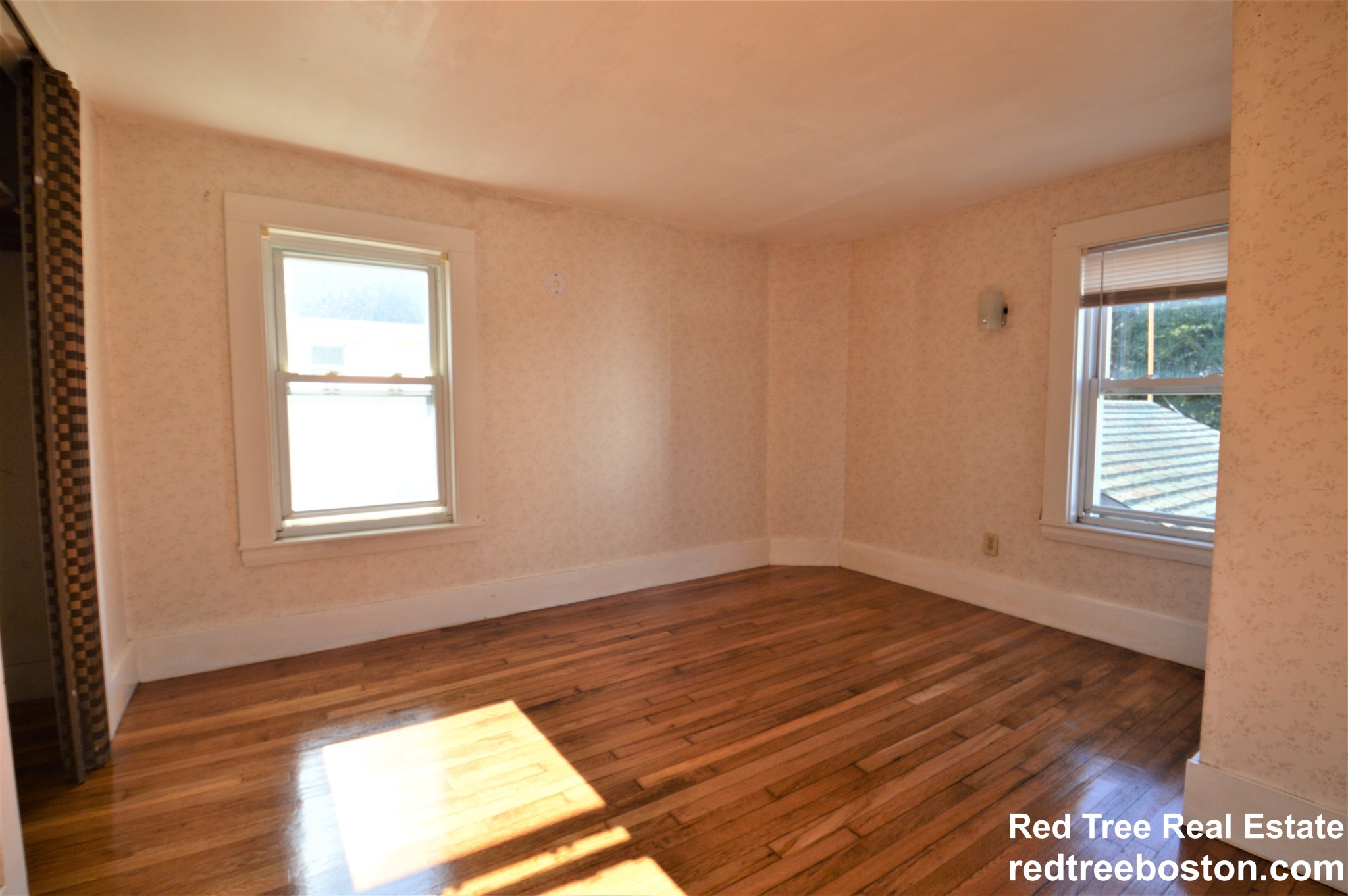 334 River St, Newton