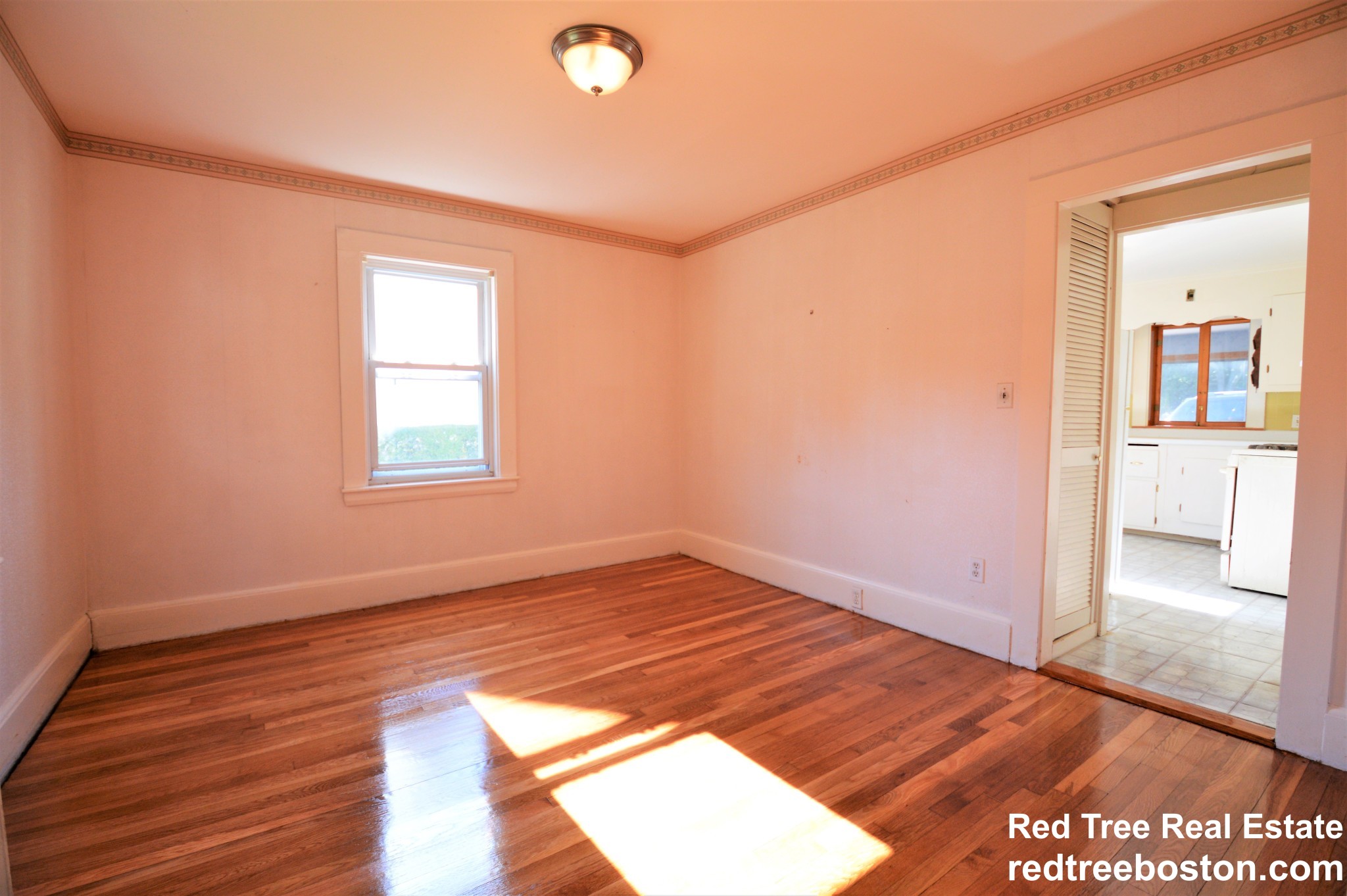 334 River St, Newton