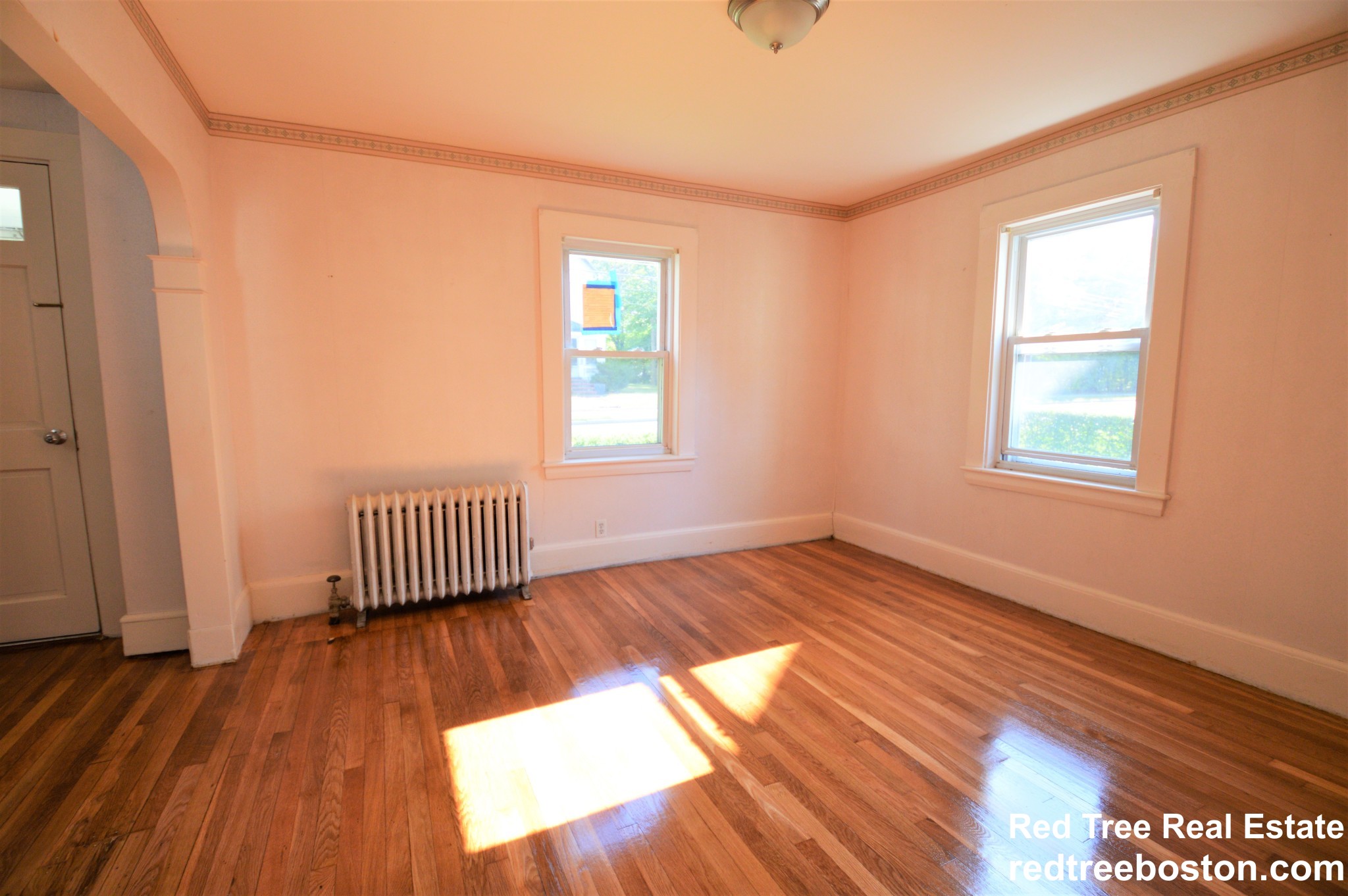 334 River St, Newton