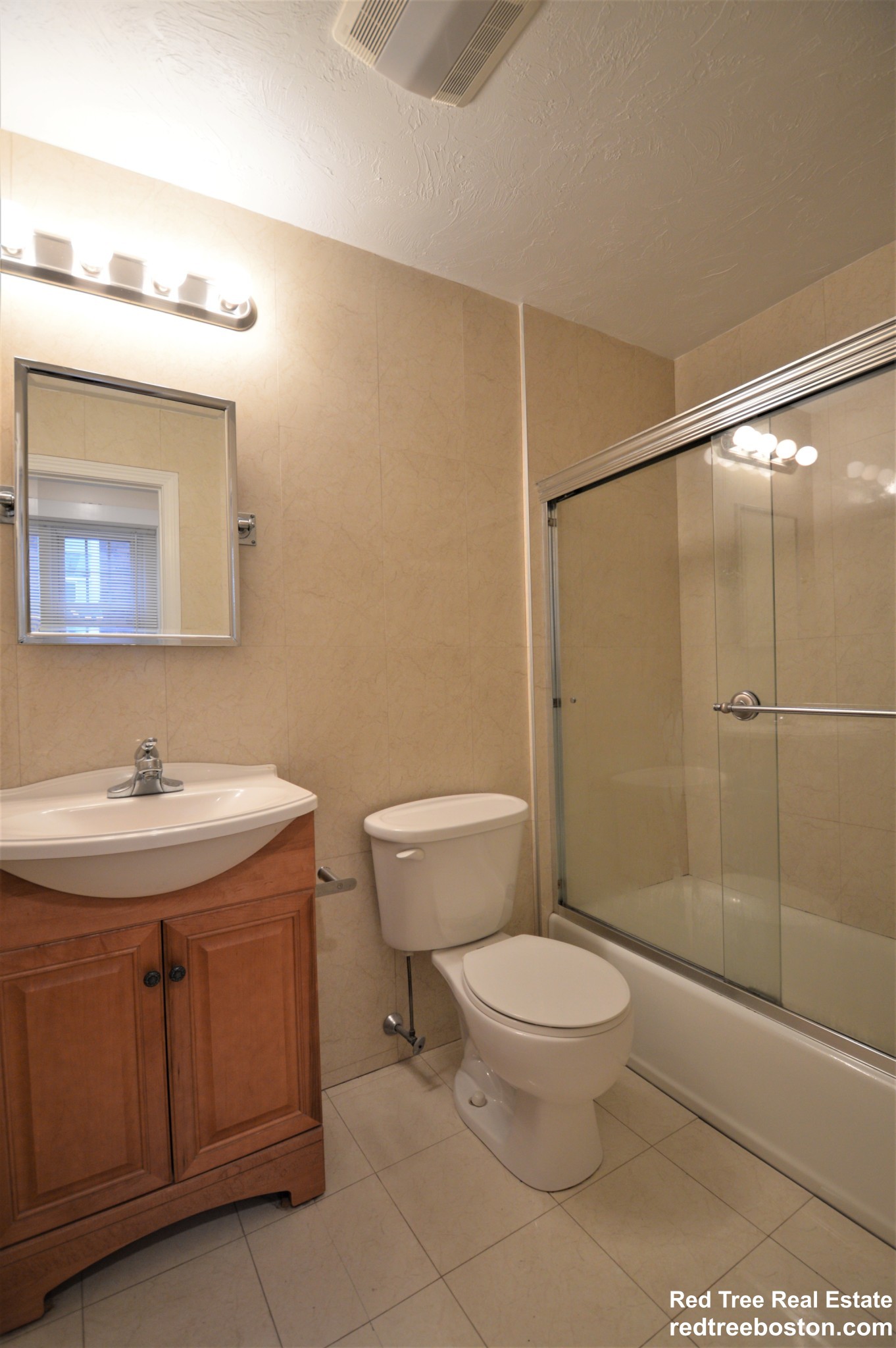 191 Winthrop Rd, Brookline Hills